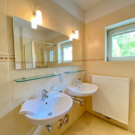 Jasmin - App 7 * Χέρινγκσντορφ